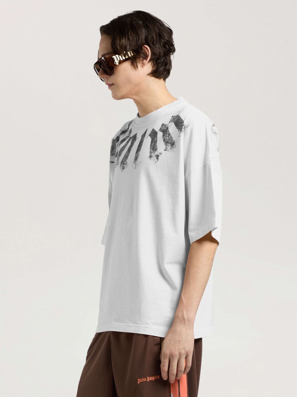 Palm Angels Big Neck Logo T-shirt, Detail