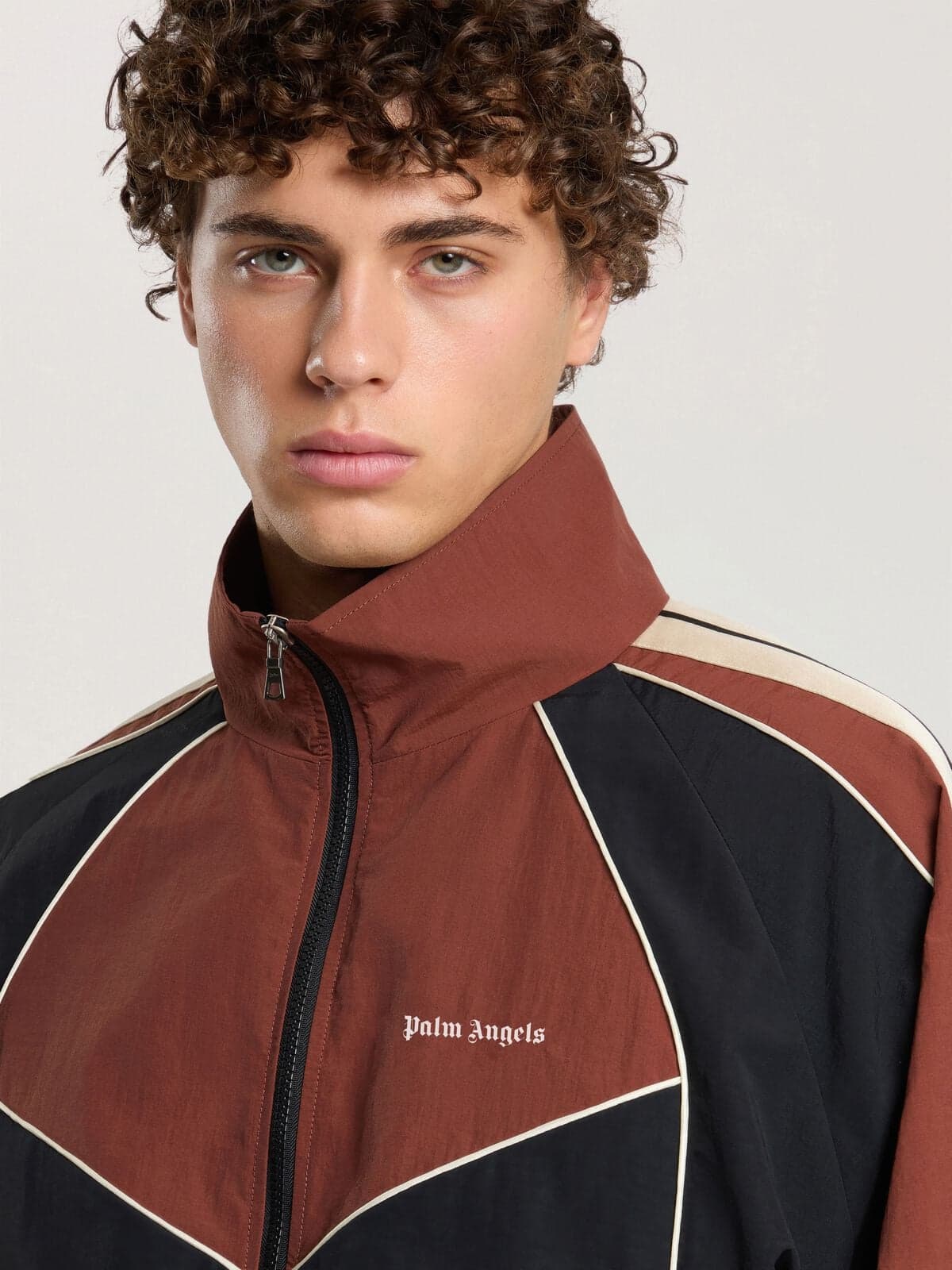 Palm Angels Hollywood windbreaker, On the body
